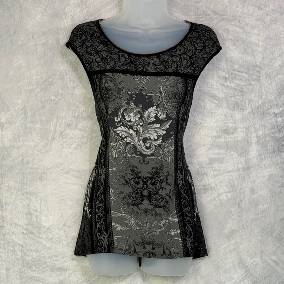 Vanilla Sugar Tops - Vtg y2k Graphic Cap Sleeve Top Womens Sz S Fairy Grunge Indie Sleaze whimsigoth